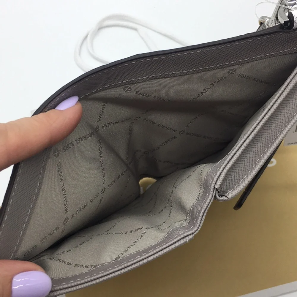 MICHAEL KORS LG DOUBLE ZIP wristlet BRT WHITE
